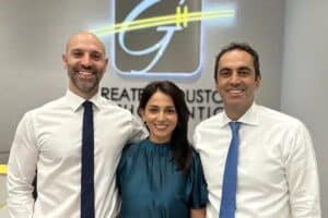 What Is the Difference Between an Orthodontist and a Dentist in Houston, TX? Greater Houston Orthodontics